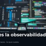 Óculos diante de uma tela de código, com o texto nítido dentro das lentes, ilustrando o que é observabilidade